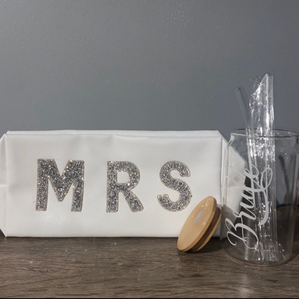 White Bridal Pouch and Glass Set— small bride-to-be bundle 🤍